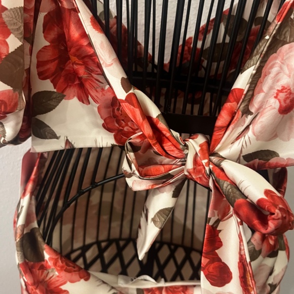 Stevie by Steve Madden Red and White Flower Dress Juniors XL - Picture 7 of 9